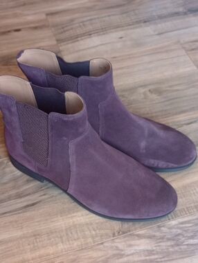 Vionic Sued Purple Chelsea Booties Comfort Leather Elevated Artsie Boot Size 11